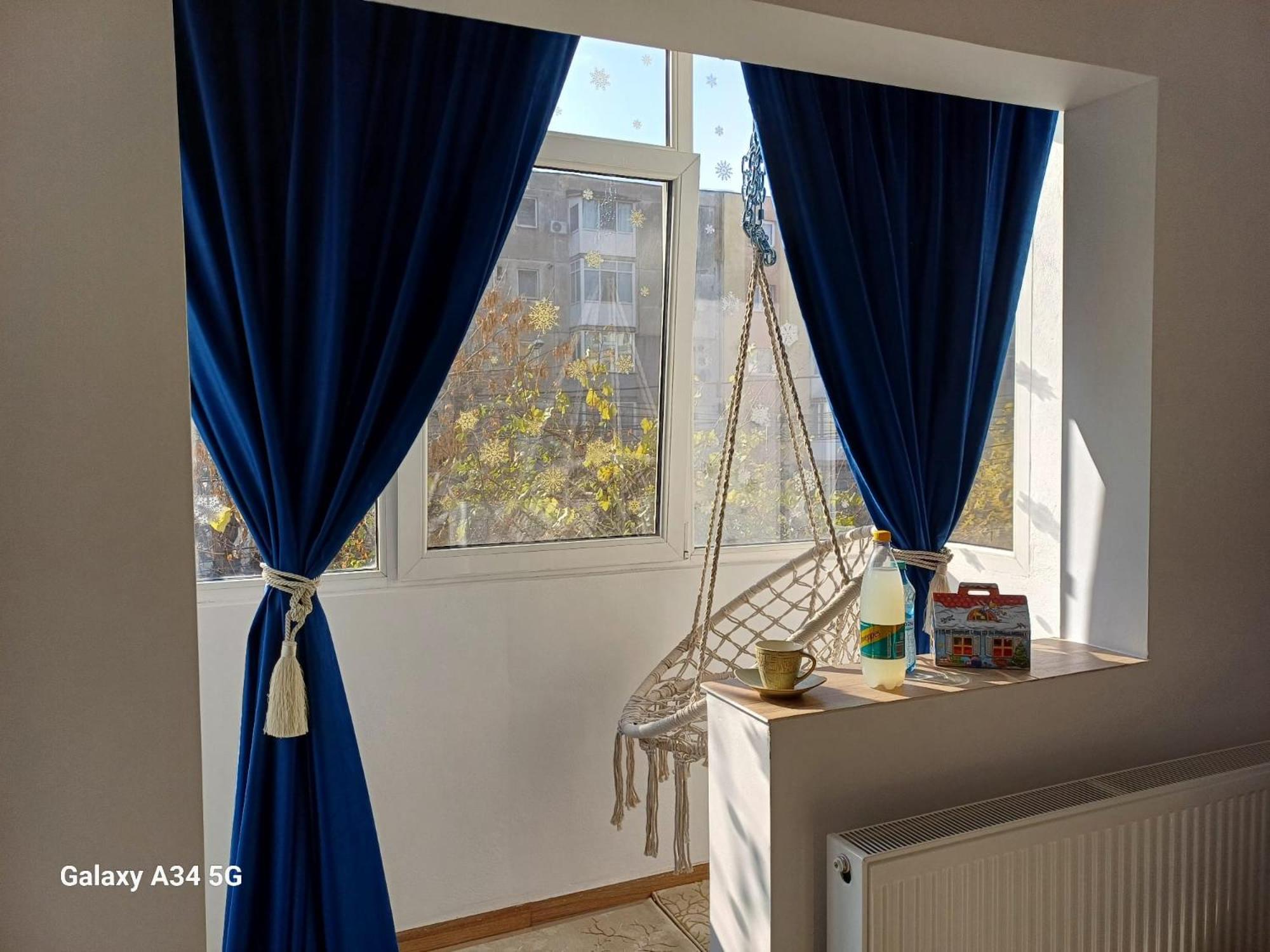Garsoniera Luminoasa Apartman Craiova Kültér fotó
